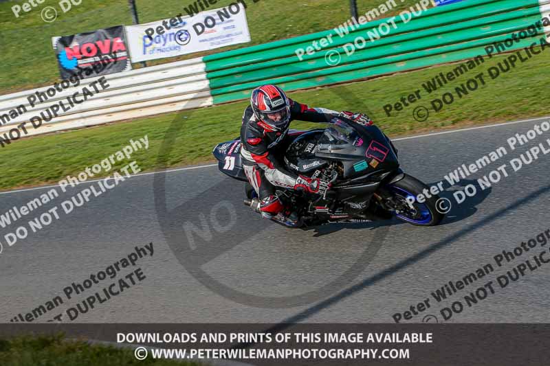 PJM Wedding Photography;enduro digital images;event digital images;eventdigitalimages;mallory park;mallory park photographs;mallory park trackday;mallory park trackday photographs;no limits trackdays;peter wileman photography;racing digital images;trackday digital images;trackday photos